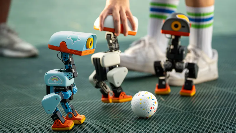 Microduck Simulator - Playful Robot Physics Demo